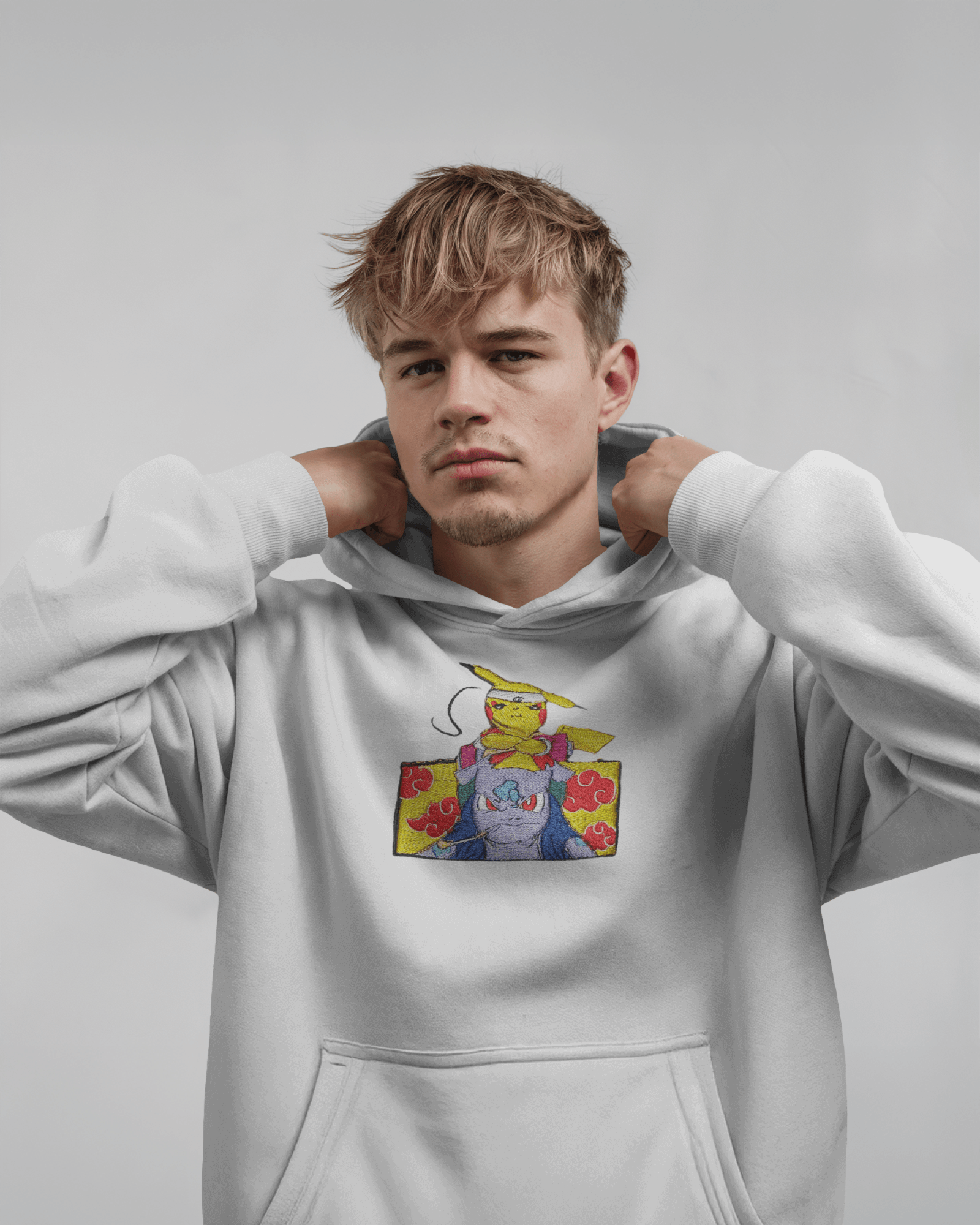 Hoodie Pika & Bulbasaur Embroidered Design - TM SignatureHoodie Pika & Bulbasaur Embroidered DesignHoodieTM SignatureWhiteXSCotton